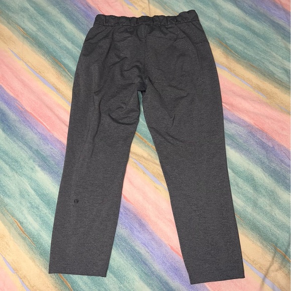 Lululemon On The Fly Pant *28" Heathered Grey Black size 8 - Picture 8 of 10